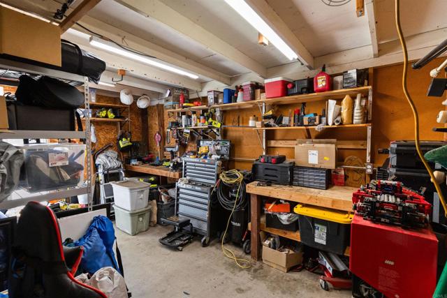 8626 Prospect Avenue, Santee CA: https://media.crmls.org/mediaz/c67310f6-11d1-4c38-93d0-4cb94e59d713.jpg