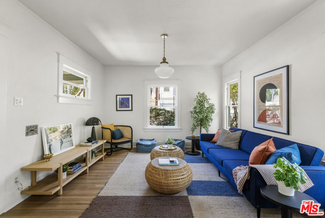 5928 Meridian Street, Los Angeles CA: https://media.crmls.org/mediaz/c6747592-1d65-4888-a3c2-4544667cc2f8.jpg