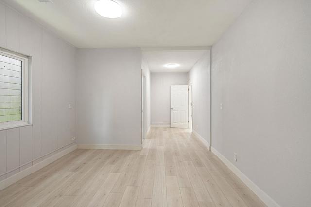 1081 65th Street, Emeryville CA: https://media.crmls.org/mediaz/c674d587-ff27-437d-b21d-0f7fcefeaaaa.jpg