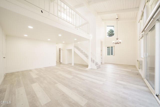 4925 Indian Wood Road, Culver City CA: https://media.crmls.org/mediaz/c675eee3-dbab-478b-9793-6aad68a8f043.jpg