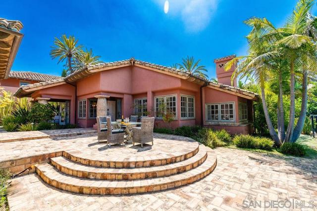 17116 Paseo Hermosa, Rancho Santa Fe CA: https://media.crmls.org/mediaz/c676885a-7543-4486-9761-a88124be5dfa.jpg