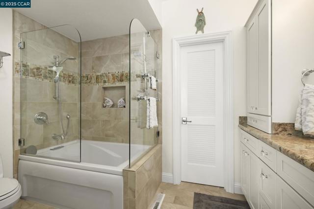 3622 Terra Granada Dr, Walnut Creek CA: https://media.crmls.org/mediaz/c67789c9-1273-4f36-ba8b-051ec3b35f05.jpg