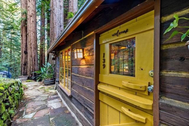 139 Redland Road, Woodside CA: https://media.crmls.org/mediaz/c6778e5e-50f8-40b0-9c58-9c174526025f.jpg