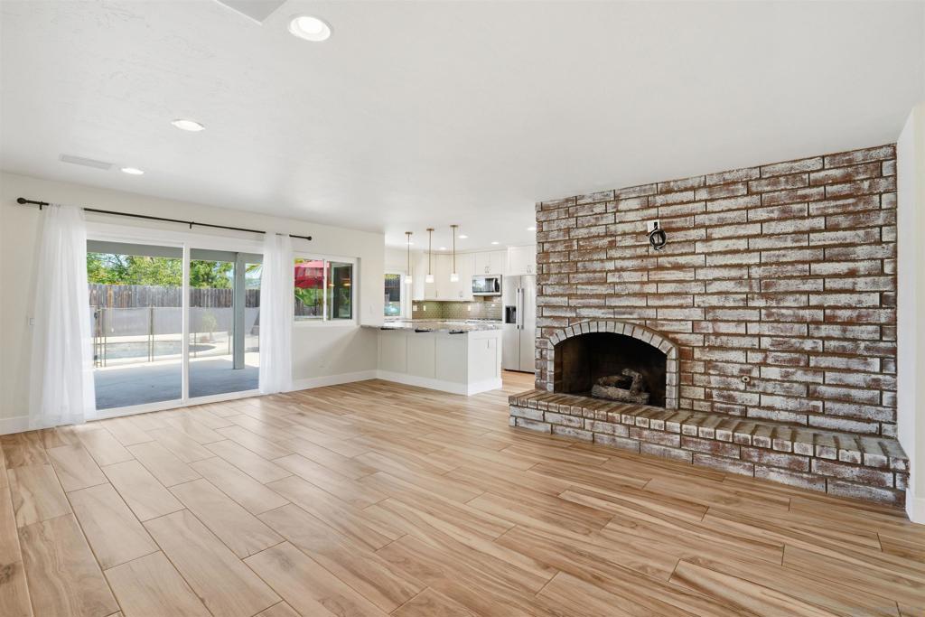 3022 Azahar Court - photo 15