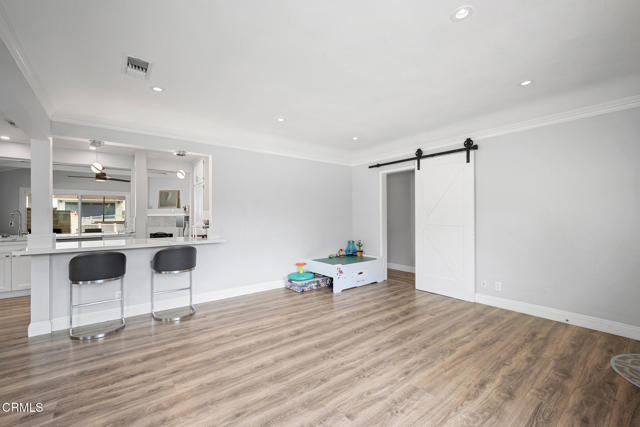 Image 8 of 46 For 4312 Briggs Avenue