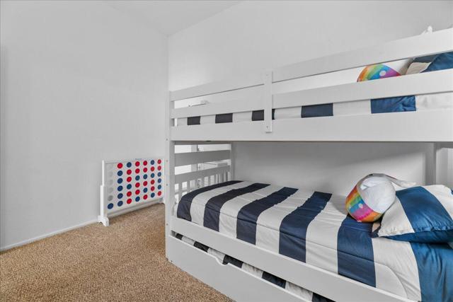 38634 N Shore Drive, Fawnskin CA: https://media.crmls.org/mediaz/c6791550-27e7-4f90-bff1-41d68b4f1792.jpg
