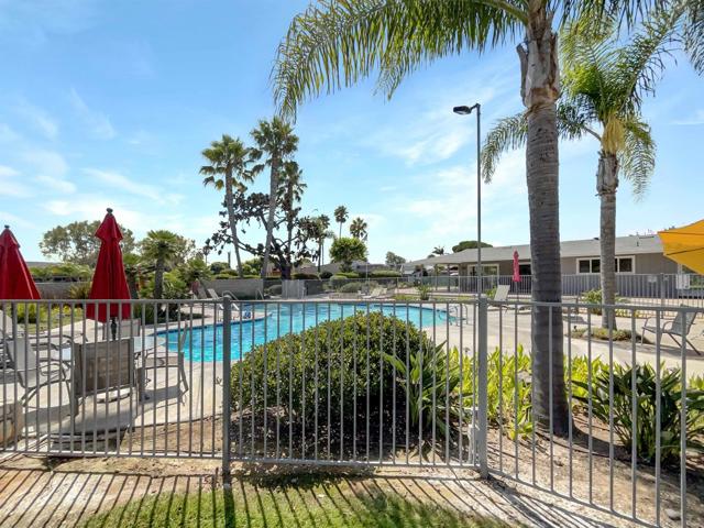 620 Solana Cir, Solana Beach, California 92075, 2 Bedrooms Bedrooms, ,2 BathroomsBathrooms,Condominium,For Sale,Solana Cir,240021342SD