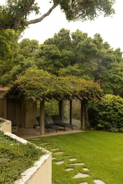 5466 Quail Way, Carmel Valley CA: https://media.crmls.org/mediaz/c6799973-46f6-43b9-853e-131eeba151fa.jpg
