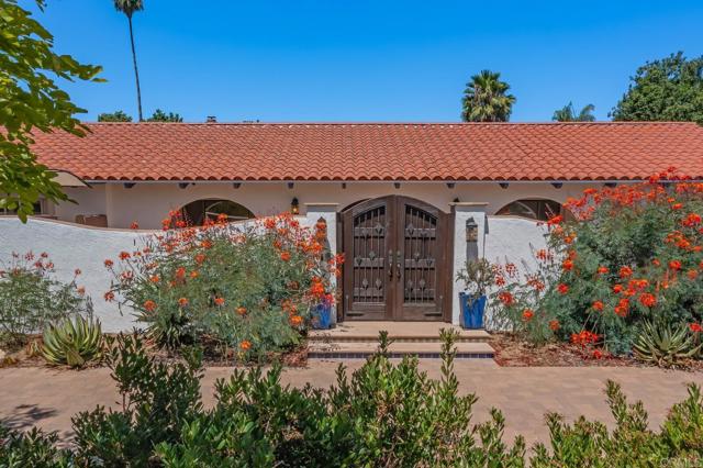 Detail Gallery Image 1 of 1 For 2120 Winterwarm Dr, Fallbrook,  CA 92028 - 3 Beds | 2/1 Baths