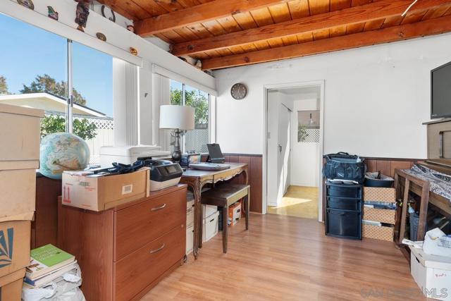 3607 Frenzel Cirl, Oceanside CA: https://media.crmls.org/mediaz/c67b2ef1-03ab-40c3-bfcd-8f19f7b23950.jpg