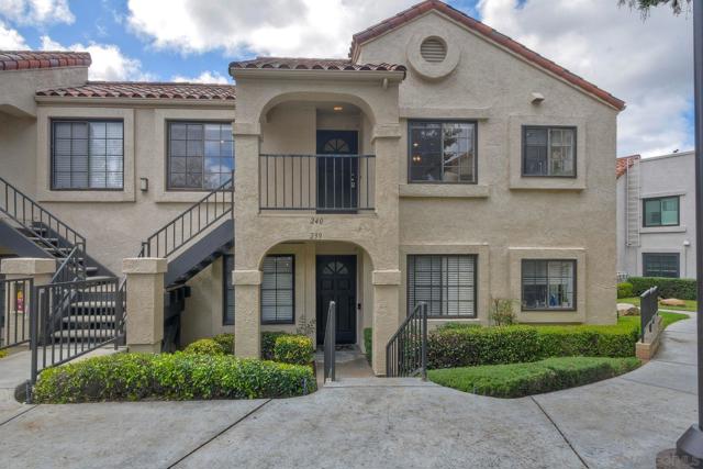 13260 Wimberly Sq, San Diego CA: https://media.crmls.org/mediaz/c67b8727-a33f-4cd8-ae13-7252e9af58fa.jpg