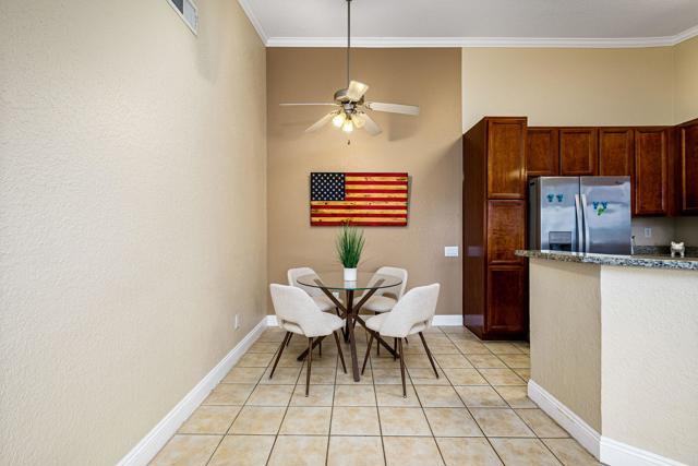 Image 8 of 35 For 78650 Avenue 42  102