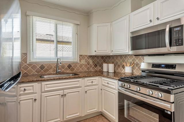 602 Los Gatos Way, San Mateo CA: https://media.crmls.org/mediaz/c67bff08-5362-445b-bf28-f57187c1cdb3.jpg