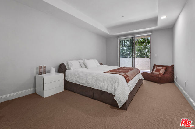 1521 Greenfield Avenue, Los Angeles CA: https://media.crmls.org/mediaz/c67d0b00-5b86-4df7-8013-c88e2a81ba57.jpg