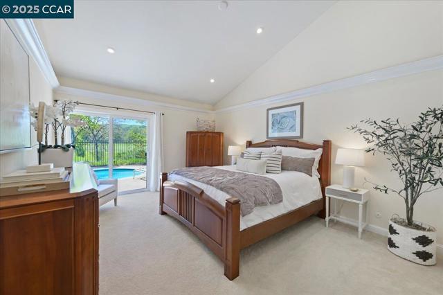 9461 Thunderbird Pl, San Ramon CA: https://media.crmls.org/mediaz/c67d9299-0c41-40cd-a553-60b137b7264b.jpg