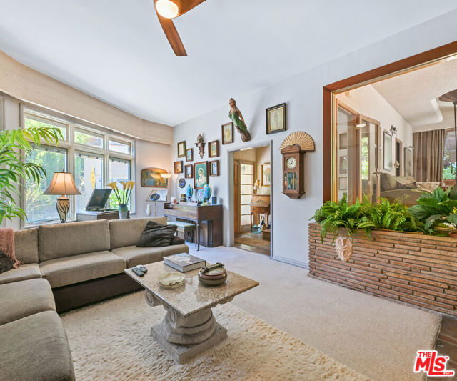 2228 Vista Del Mar Place, Los Angeles CA: https://media.crmls.org/mediaz/c67e626b-a8cb-4e91-97ee-0347ded70546.jpg