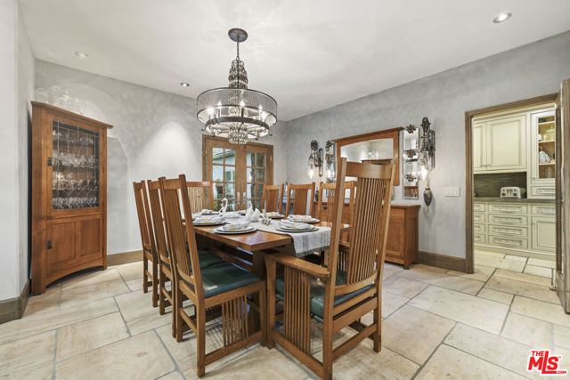 Image 10 of 64 For 26954 Whitehorse Place