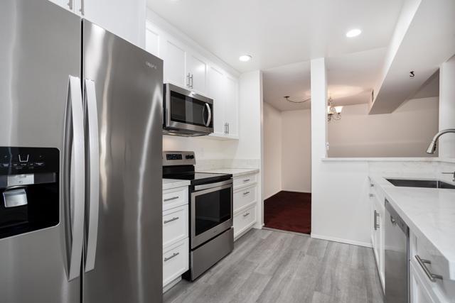 Detail Gallery Image 19 of 25 For 2639 Pirineos Way #234,  Carlsbad,  CA 92009 - 2 Beds | 2 Baths