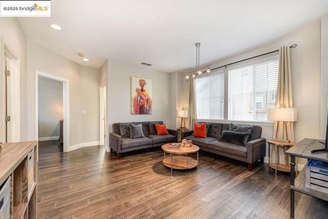 Image 15 of 43 For 390 Caravaggio Cir