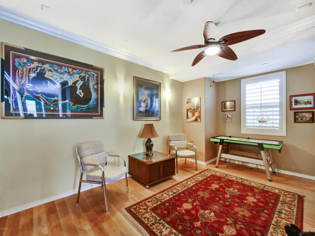 1333 Caspian Way, Oxnard CA: https://media.crmls.org/mediaz/c685bab8-7c0a-48aa-b7bb-94cd08ba6cec.jpg