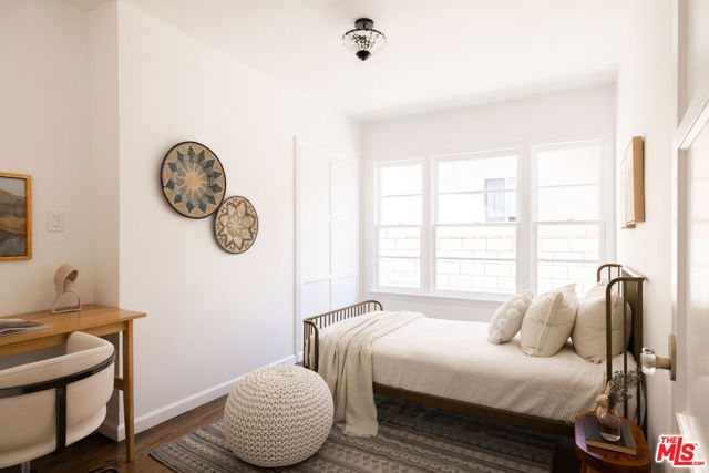 2426 W Avenue 30, Los Angeles CA: https://media.crmls.org/mediaz/c6875e07-ee59-453e-bd0b-3cc2a0b202b2.jpg