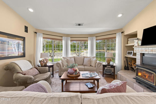 Detail Gallery Image 3 of 23 For 922 College Canyon Rd, Solvang,  CA 93463 - 3 Beds | 2 Baths