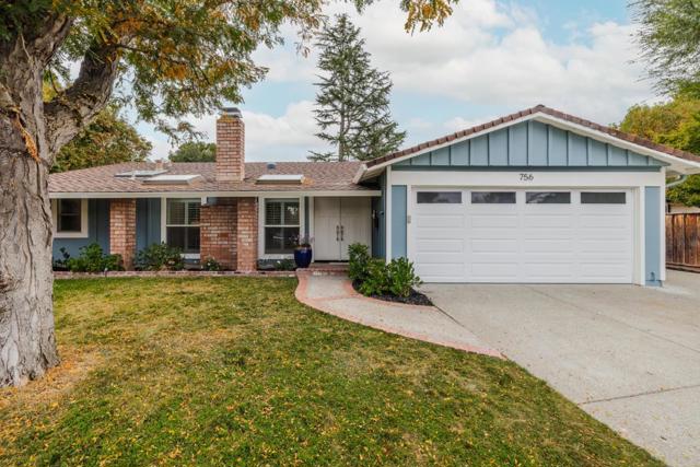 756 Acorn Court, San Ramon CA: https://media.crmls.org/mediaz/c68823c5-c424-4ba4-b6ff-ca8dbd0cf62f.jpg