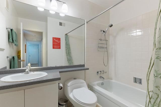 675 Sharon Park Drive, Menlo Park CA: https://media.crmls.org/mediaz/c6883ec2-6acb-40ab-bbc1-dbe649a3061d.jpg