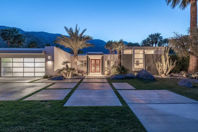 633 N Belardo Road, Palm Springs CA: https://media.crmls.org/mediaz/c68a0ed4-d365-4450-babe-afdffb63d0b7.jpg