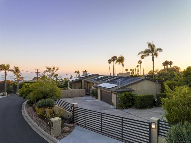 5976 Germaine Lane, La Jolla, California 92037, 6 Bedrooms Bedrooms, ,6 BathroomsBathrooms,Single Family Residence,For Sale,Germaine Lane,250019124SD