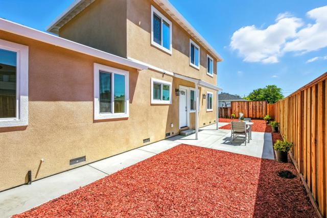 552 Borregas Avenue, Sunnyvale CA: https://media.crmls.org/mediaz/c68b6b89-7e17-4961-bd46-0b72df4b7955.jpg