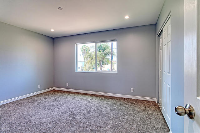 159 S Hayes Avenue, Oxnard CA: https://media.crmls.org/mediaz/c68c9f66-02a7-4d78-9640-d5d86be82551.jpg