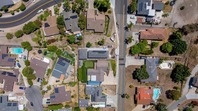 3335 37 S Barcelona St., Spring Valley CA: https://media.crmls.org/mediaz/c68ccb0a-d1f1-4564-bc89-d51670218b19.jpg