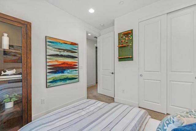1965 Colony Street, Mountain View CA: https://media.crmls.org/mediaz/c68ccb76-a13b-4fdd-b2d5-939e61916900.jpg