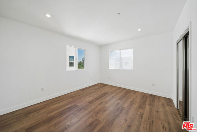 6334 1/2 Beck Avenue photo 20