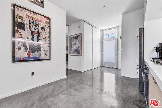 901 Hancock Avenue, West Hollywood CA: https://media.crmls.org/mediaz/c68d5cee-20b2-4a11-bda9-0060eb06eea9.jpg