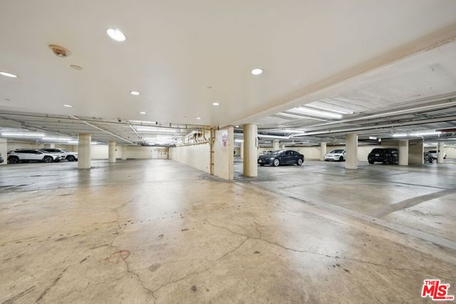 3223 W 6th Street, Los Angeles CA: https://media.crmls.org/mediaz/c68d6e8e-7bd5-4de2-a84d-ea90ccf365ac.jpg