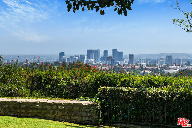 11080 Chalon Road, Los Angeles CA: https://media.crmls.org/mediaz/c68e4bfd-2675-4751-bf3c-1aac353d2d51.jpg