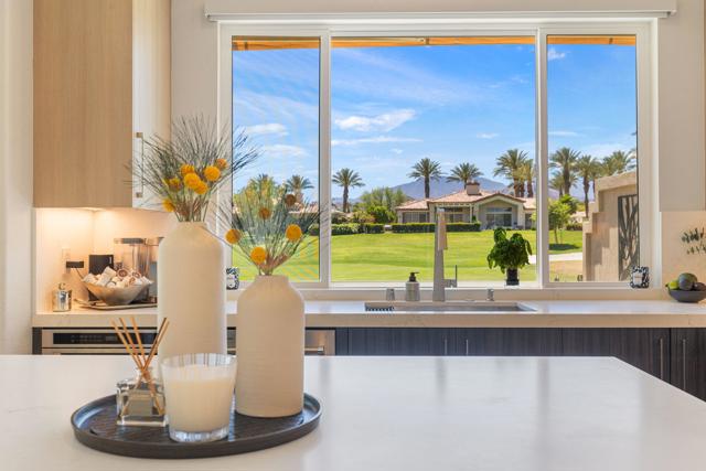 775 Box Canyon Trail, Palm Desert, CA 92211