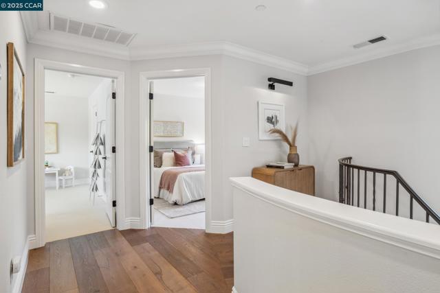 10 Candlelight Lane, Lafayette CA: https://media.crmls.org/mediaz/c690c8f9-3d1d-4acf-8272-b8bd0e0230f3.jpg