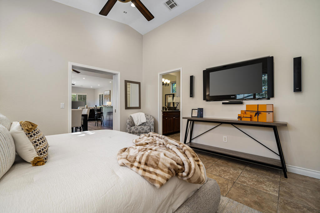 MLS #219139251DA image #22