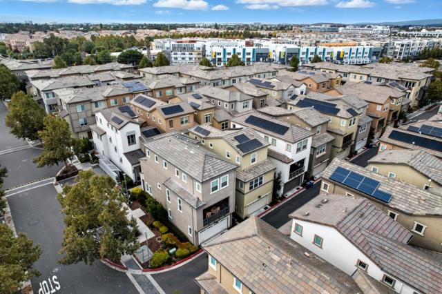 528 Odyssey Lane, Milpitas CA: https://media.crmls.org/mediaz/c691662f-b2e8-4545-9dd3-fb7ef9f92499.jpg