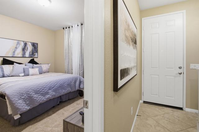 Detail Gallery Image 9 of 21 For 1874 Violet Ct #5,  Chula Vista,  CA 91913 - 3 Beds | 3/1 Baths
