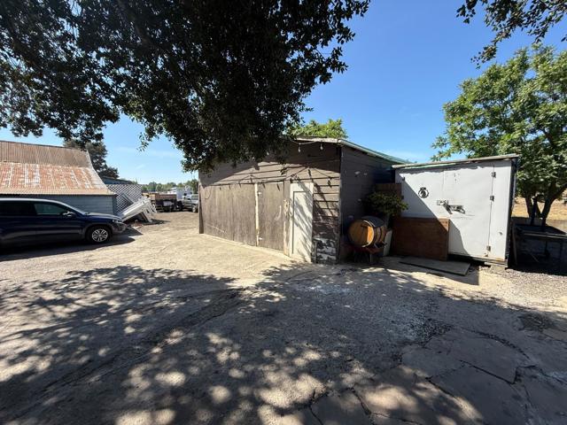 15355 Monterey Street, Morgan Hill CA: https://media.crmls.org/mediaz/c6930775-4eb5-4679-9d1b-da2aeab1c943.jpg
