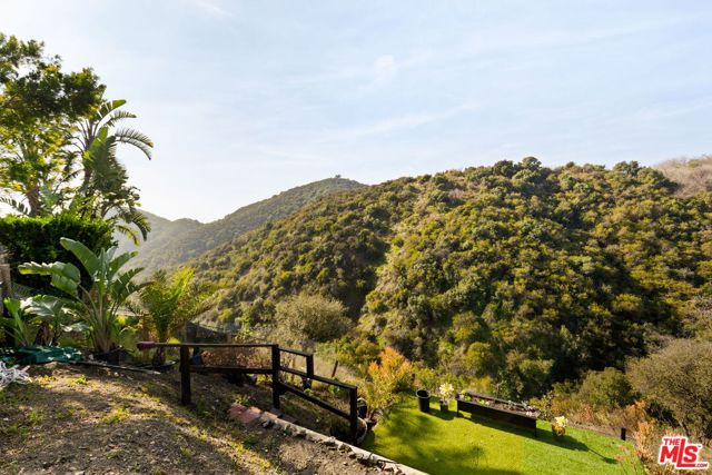 Drew Fenton | 2113 Stoney Hill Road Los Angeles CA | MLS: 7403799