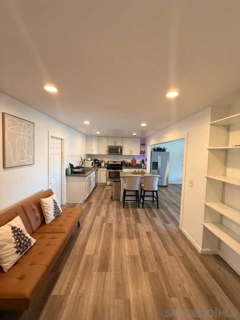 Image 2 of 9 For 3424 Corte Loro