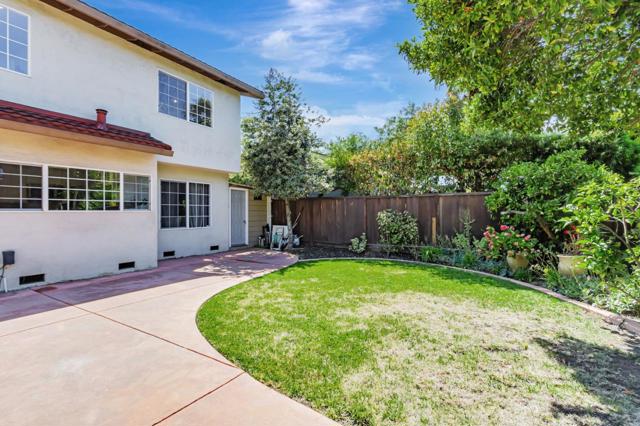 621 Harrow Way, Sunnyvale CA: https://media.crmls.org/mediaz/c694ce3a-4631-4367-aa0c-dacd21fa7b6a.jpg