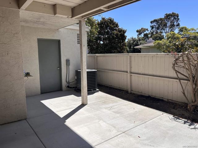 3869 Camino Lindo, San Diego CA: https://media.crmls.org/mediaz/c69615c2-98bc-40b6-9723-272148368ca1.jpg
