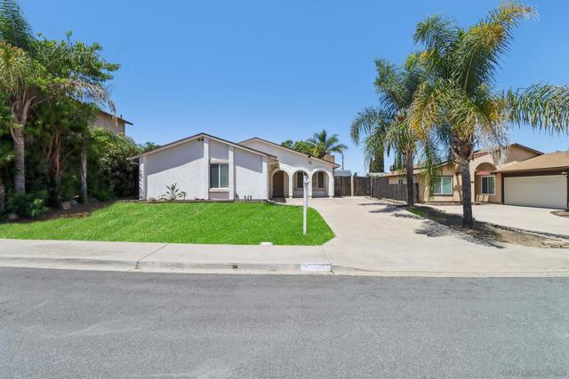 13002 Standish Dr, Poway CA: https://media.crmls.org/mediaz/c6970c04-8a99-47ec-8f06-1736a7a4b6e6.jpg