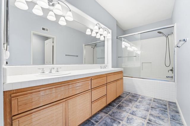 Detail Gallery Image 18 of 32 For 63 Encantado Canyon, Rancho Santa Margarita,  CA 92688 - 2 Beds | 2 Baths